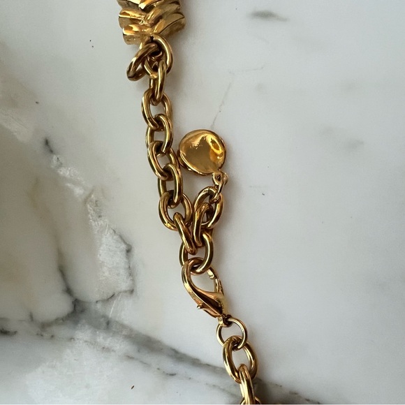 Heavy Gold Bold Necklace with Rhinestone Accents - Picture 5 of 8